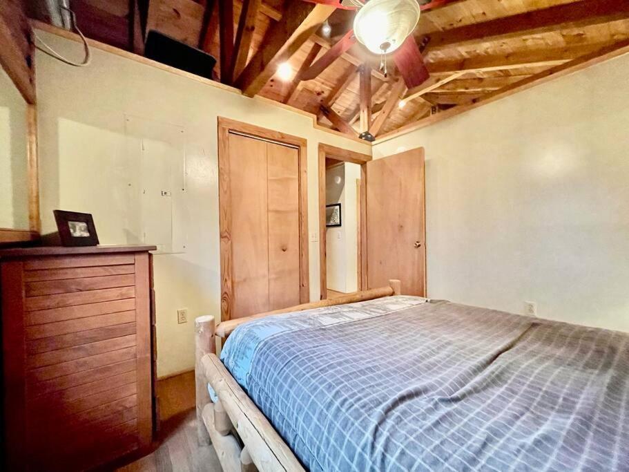 Good Life Cabin 2 مدينة كليرمونت المظهر الخارجي الصورة