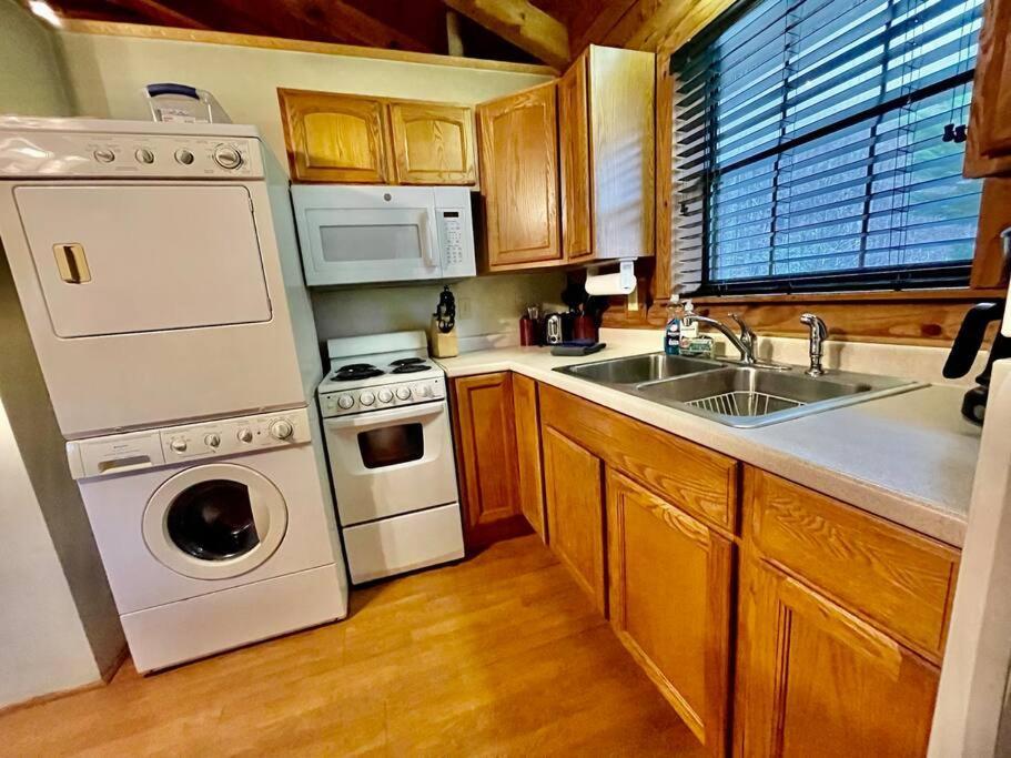 Good Life Cabin 2 مدينة كليرمونت المظهر الخارجي الصورة